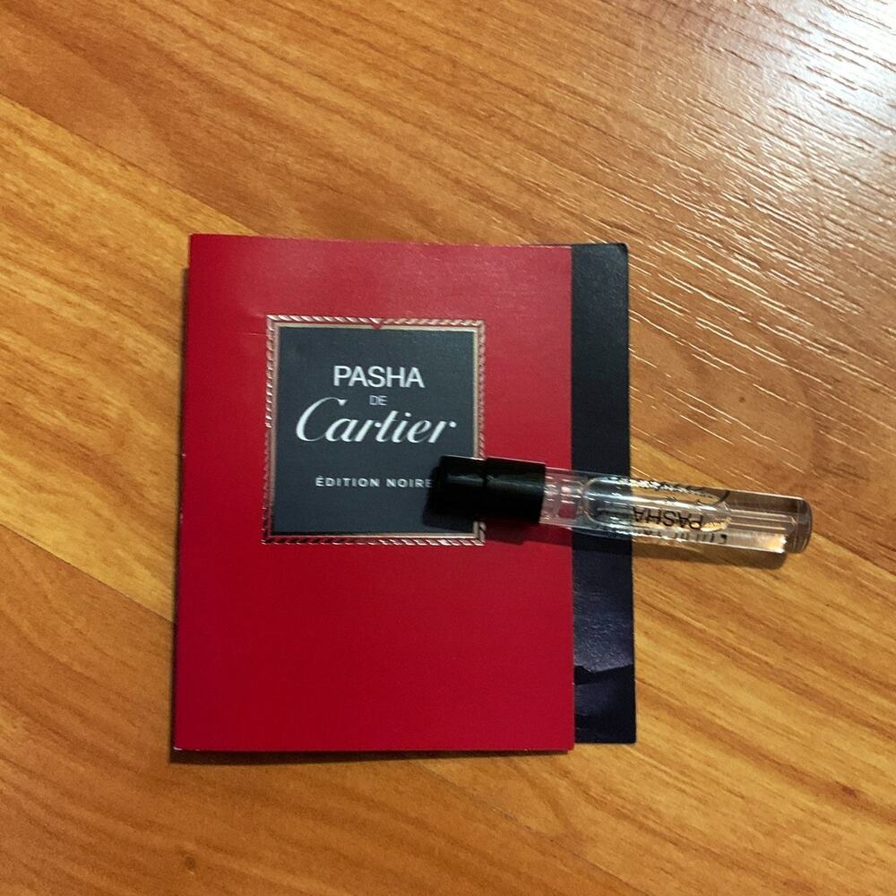 Pasha de Cartier edition noire parfum